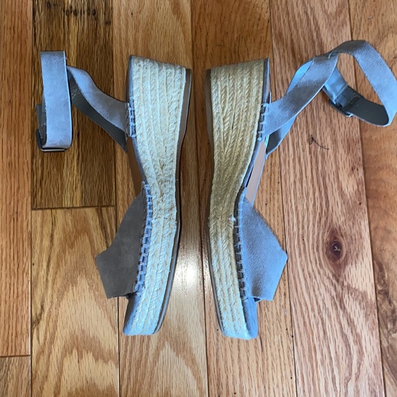 COPY - Steve Madden Elody wedges - Picture 4 of 6